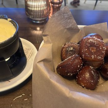 Culinary Dropout - Soft Pretzels & Provolone Fondue - New American Near Me - Birmingham, Alabama