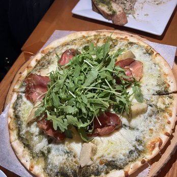 Keuka Kafe a Wine Bar - Howard Beach Pizza - New American Near Me - Forest Hills, New York Keuka Kafe a Wine Bar - Howard Beach Pizza - New American Near Me - Forest Hills, New York