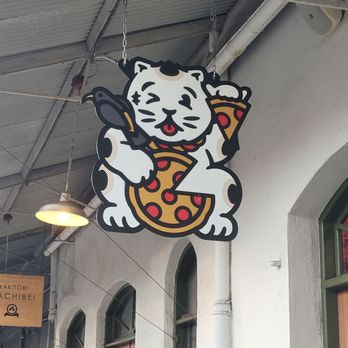 Pizza Mamo - Outside sign - Pizza Near Me - Honolulu, Hawaii