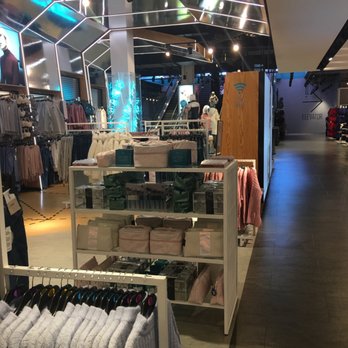 Primark - Inside - Accessories Near Me - King of Prussia, Pennsylvania Primark - Inside - Accessories Near Me - King of Prussia, Pennsylvania