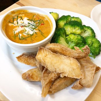 Maenam Thai Restaurant - choo chee Fried Tilapia - Thai Near Me - Blawnox, Pennsylvania Maenam Thai Restaurant - choo chee Fried Tilapia - Thai Near Me - Blawnox, Pennsylvania