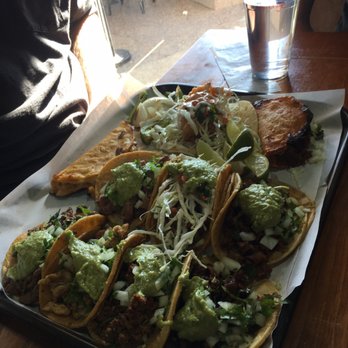 Palapa - 25 dollars, 10 tacos in 10 mins challenge - Mexican Near Me - Fullerton, California