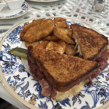 The Carriage House - Reuben Sandwich - New American Near Me - Mackinac Island, Michigan