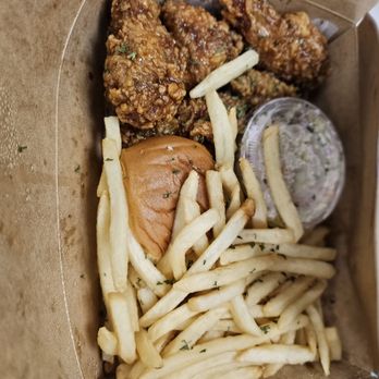 CM Chicken - Gardena - Lunch special - Chicken Shop Near Me - Gardena, California CM Chicken - Gardena - Lunch special - Chicken Shop Near Me - Gardena, California