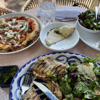 Paradiso - Chicken pillard and pizza - Bars Near Me - Dallas, Texas Paradiso - Chicken pillard and pizza - Bars Near Me - Dallas, Texas