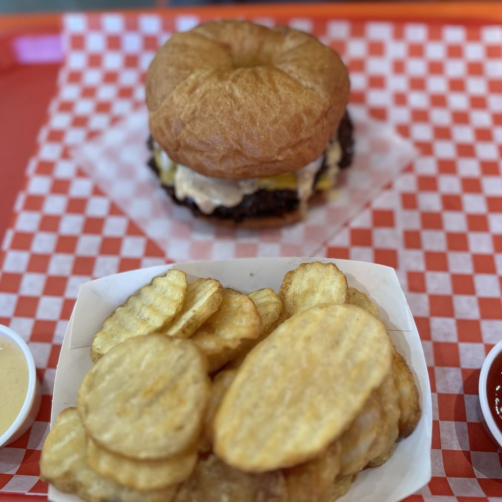 Croissant triple smash burger Croissant triple smash burger