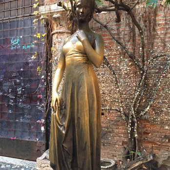 Casa di Giulietta - Museums Near Me - Verona, VR