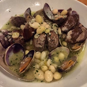 The Harvest Vine - Clams with white beans - Tapas Bars Near Me - Seattle, Washington The Harvest Vine - Clams with white beans - Tapas Bars Near Me - Seattle, Washington