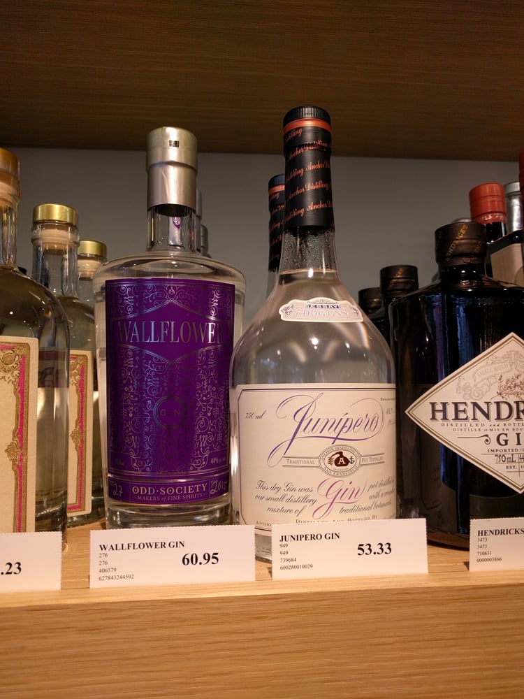 Bin 905 Wine & Spirits Logo