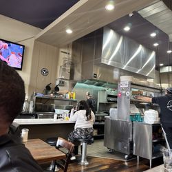 MidTown Grill
