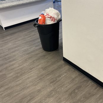Sun Laundry - Full trash cans. - Laundry Services Near Me - San Leandro, California