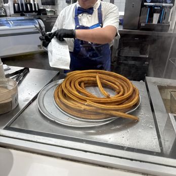 Mercado Gonzalez - Churro artisan making FRESH churros!! - Mexican Near Me - Costa Mesa, California Mercado Gonzalez - Churro artisan making FRESH churros!! - Mexican Near Me - Costa Mesa, California
