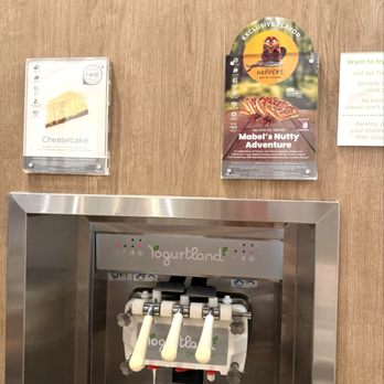 Yogurtland - Ice Cream & Frozen Yogurt Near Me - La Quinta, California