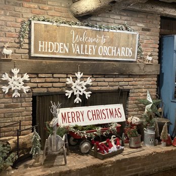 Hidden Valley Orchards - Fireplace - Pick Your Own Farms Near Me - Lebanon, Ohio