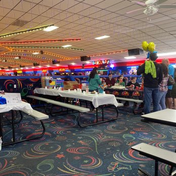 InterSkate Roller Rink - Skating Rinks Near Me - Lewisville, Texas InterSkate Roller Rink - Skating Rinks Near Me - Lewisville, Texas