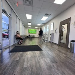 Quest Diagnostics - Waiting lobby 9am