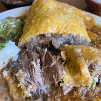 Roberto's Cafe - Showing the amount of meat. - Mexican Near Me - Mammoth Lakes, California Roberto's Cafe - Showing the amount of meat. - Mexican Near Me - Mammoth Lakes, California