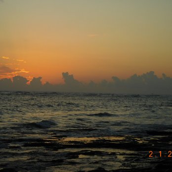 Diamond Head Beach Park - Parks Near Me - Honolulu, Hawaii