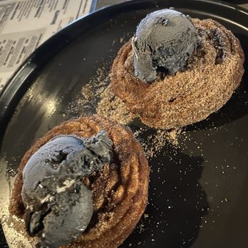 Craft by Smoke & Fire - Pasadena - Churro Ice cream - Barbeque Near Me - Pasadena, California
