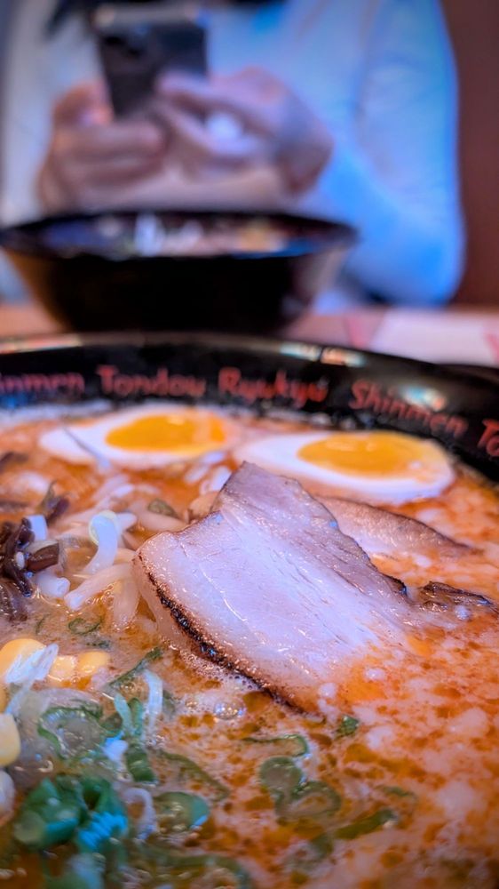 Ryukyu Shinmen Tondou Ramen