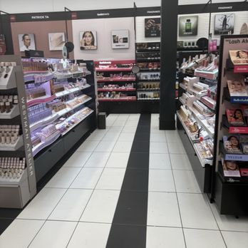 SEPHORA - Cosmetics & Beauty Supply Near Me - North Charleston, South Carolina
