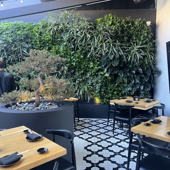 Taisho - Sushi Bars Near Me - Sherman Oaks, California Taisho - Sushi Bars Near Me - Sherman Oaks, California