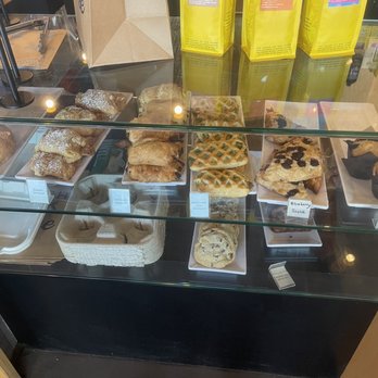 French Truck Coffee - Pastries - Coffee & Tea Near Me - Baton Rouge, Louisiana