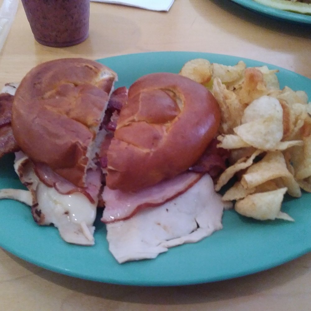 Beans Coffee Shop - The bean club - Coffee & Tea Near Me - Chardon, Ohio