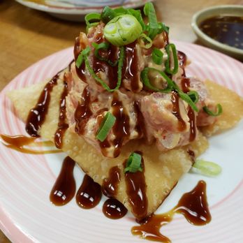KuruKuru Sushi - Ahi Poke Wonton - Sushi Bars Near Me - Honolulu, Hawaii KuruKuru Sushi - Ahi Poke Wonton - Sushi Bars Near Me - Honolulu, Hawaii