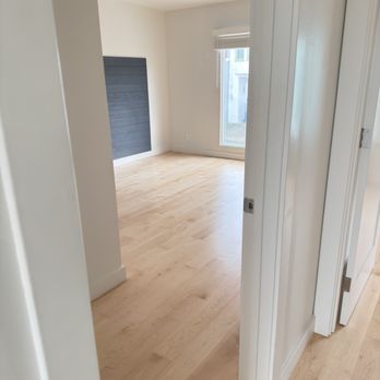 Sample Hardwood Floor - Bedroom - Flooring Near Me - San Francisco, California Sample Hardwood Floor - Bedroom - Flooring Near Me - San Francisco, California