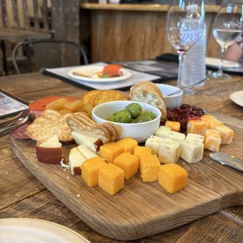 Safari Winery - Wine Tasting Room Near Me - Fredericksburg, Texas Safari Winery - Wine Tasting Room Near Me - Fredericksburg, Texas