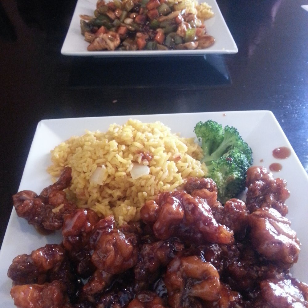 CJ Chan - General Tso's and Kung Poa chicken lunch. - Japanese Near Me - Dayton, Ohio CJ Chan - General Tso's and Kung Poa chicken lunch. - Japanese Near Me - Dayton, Ohio