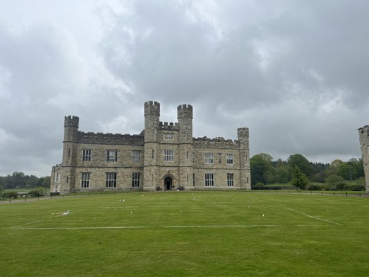 Leeds Castle by null