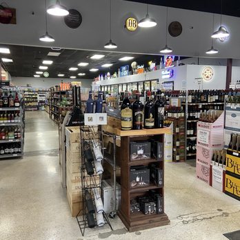 Centerville Liquor & Wine - Centerville Liquor & Wine - Beer, Wine & Spirits Near Me - Centerville, Ohio