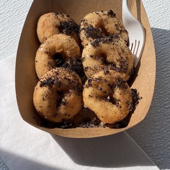 Papa’s Donuts and Coffee - Oreo donuts were also good, my son loved these. Donuts served with Ghirardelli's white chocolate drizzle and Oreo crumbles. - Coffee & Tea Near Me Papa’s Donuts and Coffee - Oreo donuts were also good, my son loved these. Donuts served with Ghirardelli's white chocolate drizzle and Oreo crumbles. - Coffee & Tea Near Me