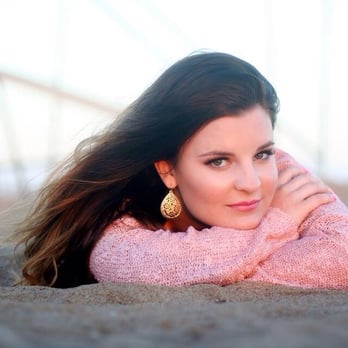 NadiasPov - Beautiful senior picture. - Session Photography Near Me NadiasPov - Beautiful senior picture. - Session Photography Near Me