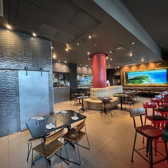 Bocas Grill Brickell - Bars Near Me - Miami, Florida