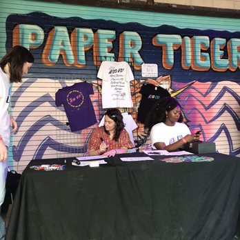 Paper Tiger - Eso es T-shirt - Music Venues Near Me - San Antonio, Texas