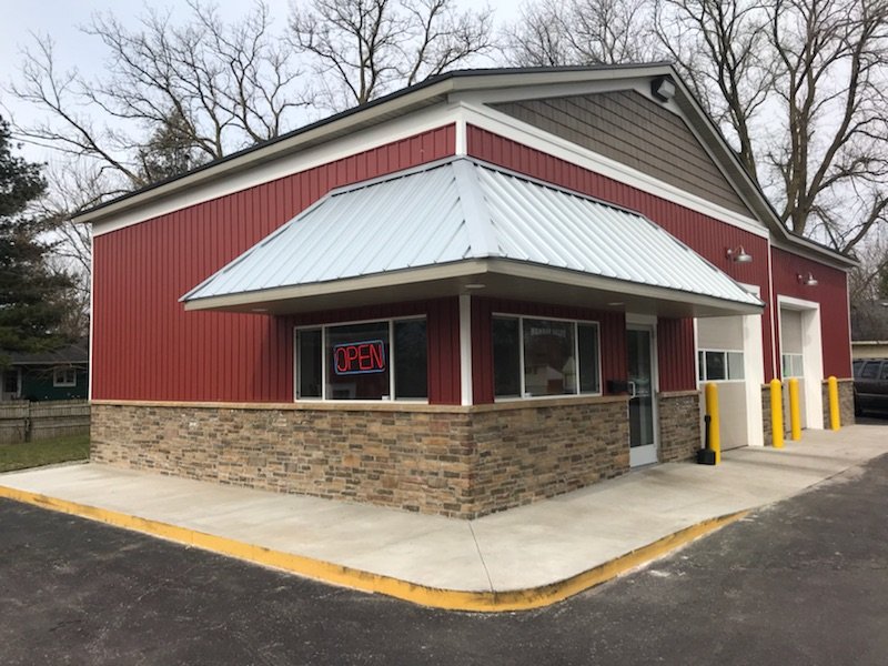 MOMBER SALES Updated October 2024 303 N State St, Sparta, Michigan