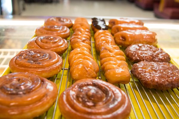 JACK N JILL DONUTS - Updated July 2025 - 36 Photos - 2901 Sherwood Way