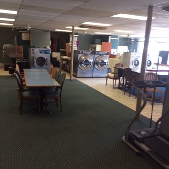 Coin Laundry - Laundromat Near Me - Saint Louis, Missouri