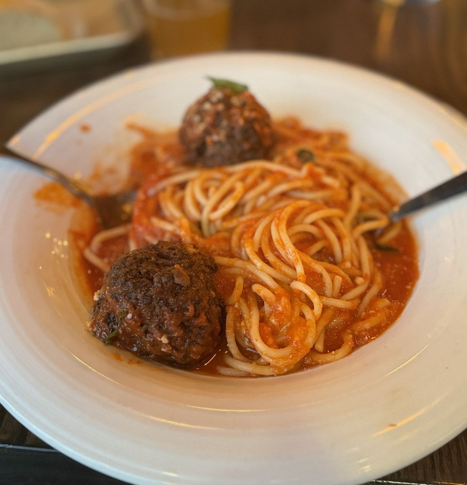 Longo Ristorante & Pizzeria