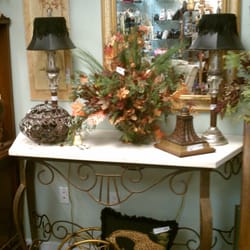 Luckenbooth Consignment Gallery