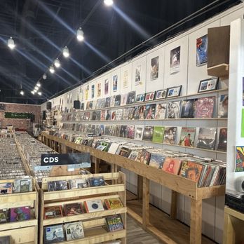 Nivessa - Vinyl - Vinyl Records Near Me - Los Angeles, California Nivessa - Vinyl - Vinyl Records Near Me - Los Angeles, California