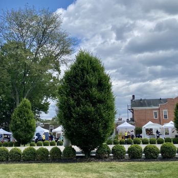 Vail Mansion Lawn - Art exhibit tents - Landmarks & Historical Buildings Near Me - Morristown, New Jersey Vail Mansion Lawn - Art exhibit tents - Landmarks & Historical Buildings Near Me - Morristown, New Jersey