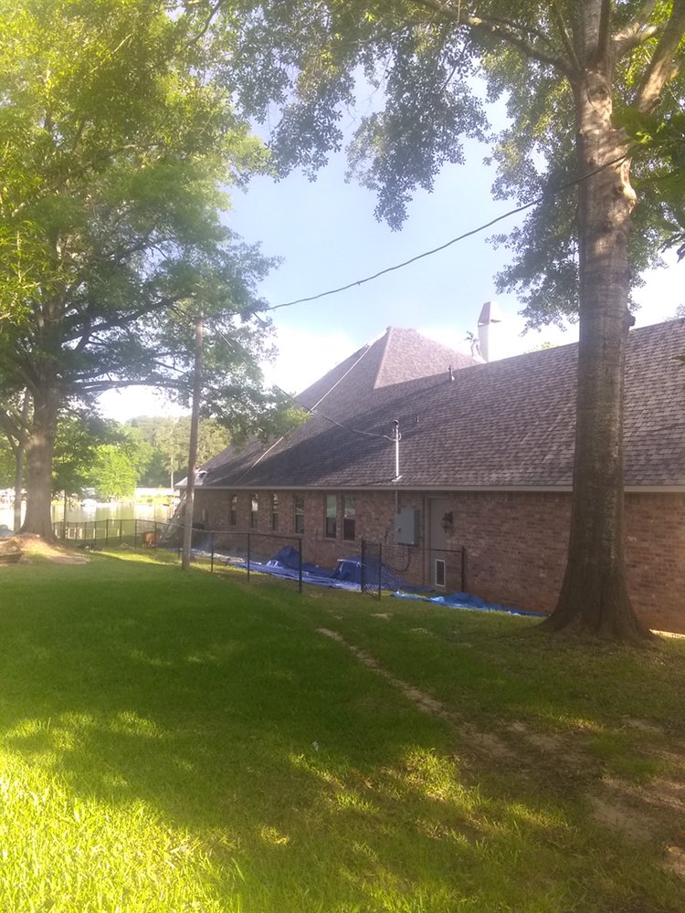 Slide of El Sol Roofing