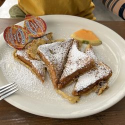 Leo's Cafe - French toast