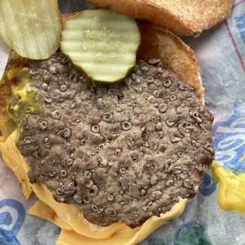Hardee's - Burgers Near Me - Saluda, Virginia Hardee's - Burgers Near Me - Saluda, Virginia