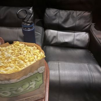 Sierra Vista Cinemas 16 - Clean like new seating - Cinema Near Me - Clovis, California Sierra Vista Cinemas 16 - Clean like new seating - Cinema Near Me - Clovis, California