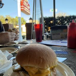 Cheeseburger